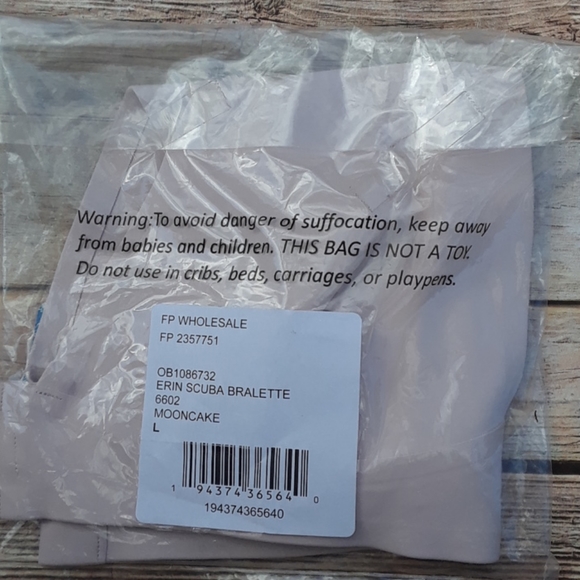 NWT FP Erin Scuba Neo Plunge Bralette Pink - Picture 7 of 14